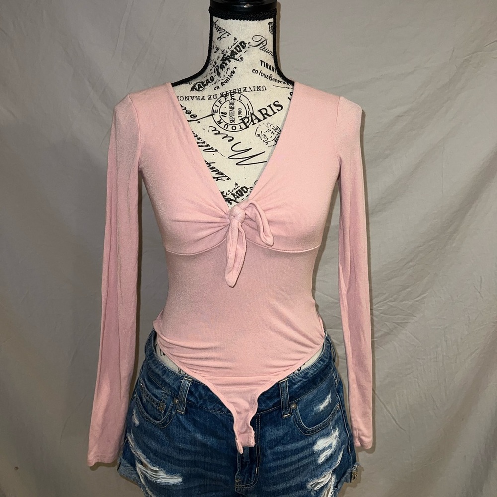 SMALL Baby Pink Bow Bodysuit